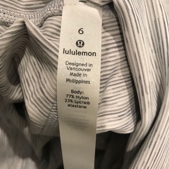 Lululemon Peloton Wee are from Space Leggings Sz 6 - Picture 2 of 2